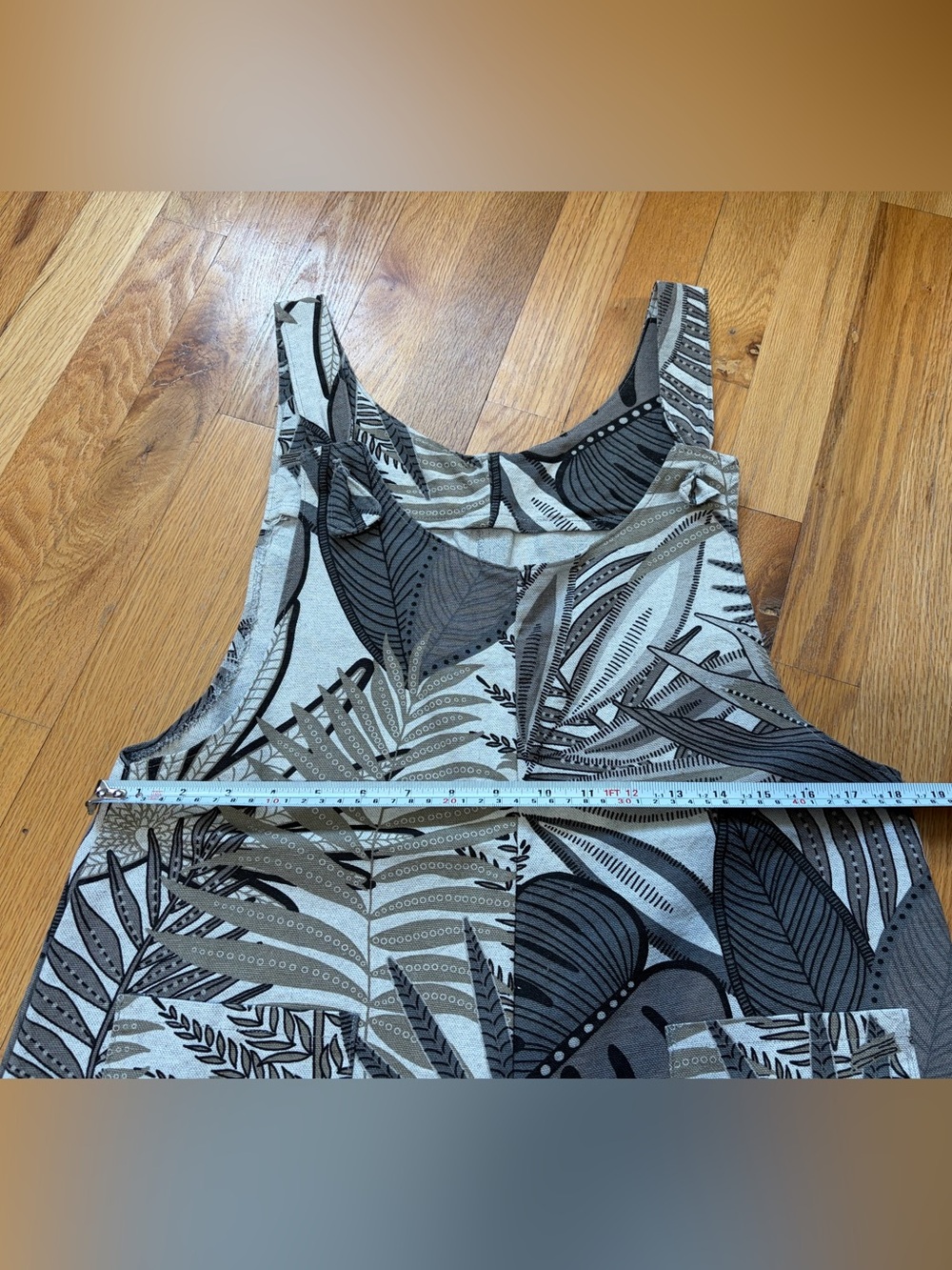 Tropical print Rompers - Picture 6 of 6